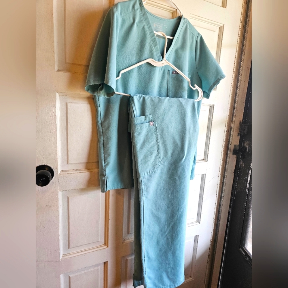 Figs Scrubs
